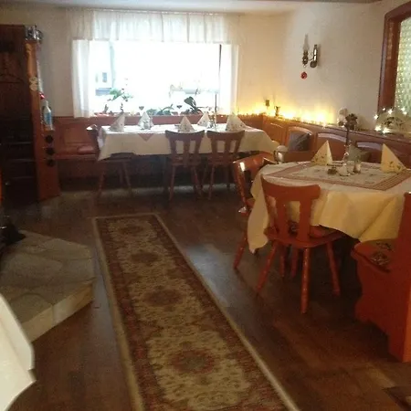 酒店 Hotel-berggasthof Schwarzwaldperle 萨巴赫瓦登